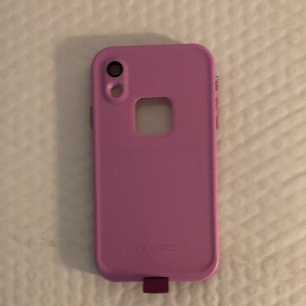 iPhone XR Lifeproof case